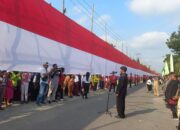 Bendera Merah Putih Sepanjang 814 Meter Di Telaga Buret