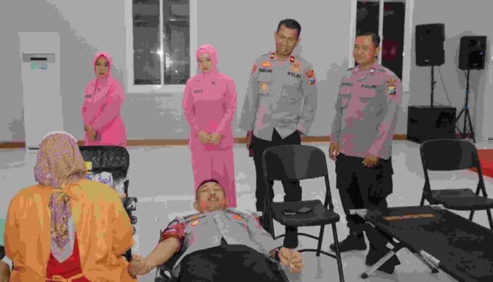 Polres Blitar Gelar Donor Darah