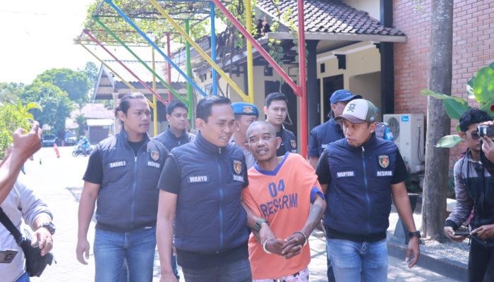 Kasus Pembunuhan Ayah Kandung Terhadap Anak di Kediri , Korban sempat di Setubuhi