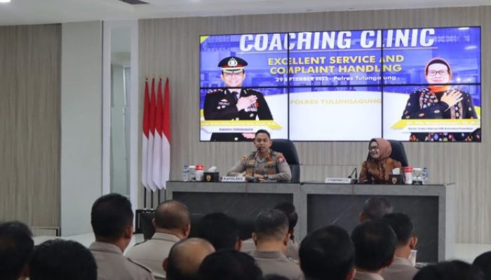 Tingkatkan Layanan, Polres Tulungagung Adakan Coaching Clinic