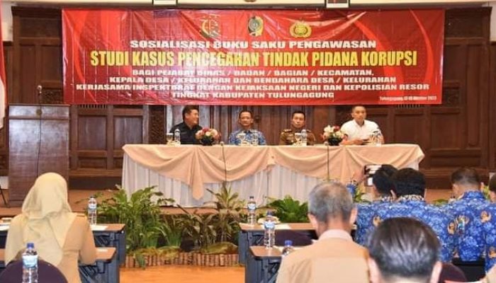 Pemkab Tulungagung Sosialisasi Buku Saku Pengawasan Studi Kasus Pencegahan Tindak Pidana Korupsi