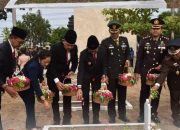 Jelang Upacara Hari Pahlawan , Pj Bupati Tulungagung Ziarah MAKAM Pahlawan