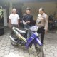 Motor hasil Curian ditemukan Polisi di jalan raya Gondang Tulungagung