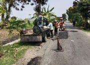 PUPR Tulungagung Lakukan Pemeliharaan Rutin Jalan Kabupaten