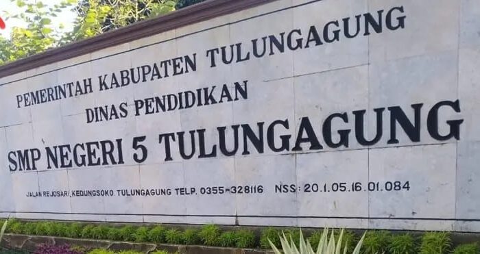 SMP Negeri 5 Tulungagung: Sekolah Berprestasi dengan Inovasi dan Kegiatan Positif