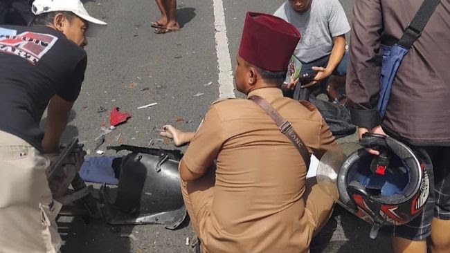 Kecelakaan Maut di Tulungagung: Pelajar SMP Tewas Setelah Sepeda Motor Bertabrakan dengan Truk