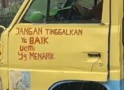 Truk Bermotif Inspiratif : Sopir Truk Menuangkan Kreativitas dan Curhatan di Bak Truk