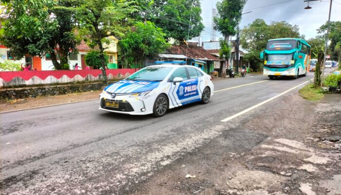 Polres Trenggalek Amankan Ketat Keberangkatan Wisudawan IKSPI Kera Sakti ke Madiun