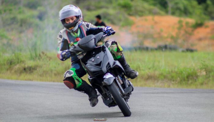 Lady Racer Asal Tulungagung, Yurike Endar Prastika Sari, Siap Berlaga di Kejurprov Road Race Kaltim