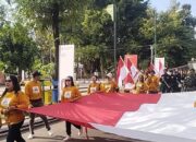 Merah Putih Membentang di Tulungagung: Kirab Bendera Satukan Ribuan Warga
