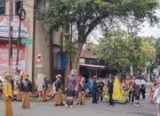 Meriah dan Terkendali: Pawai Budaya SD Trenggalek Sambut HUT Kemerdekaan ke-80