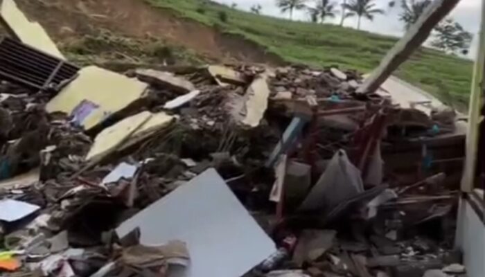 Hujan Dua Hari, Lima Desa Diterjang Longsor