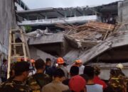 DRAMA EVAKUASI DI SIDOARJO: Pondok Al-Khoziny Runtuh Saat Salat Ashar, Dua Santri Terjebak di Bawah Reruntuhan