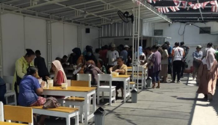 Berbagi Senyum di Hari Jumat: Lapas Tulungagung Bagikan Ribuan Porsi Makanan