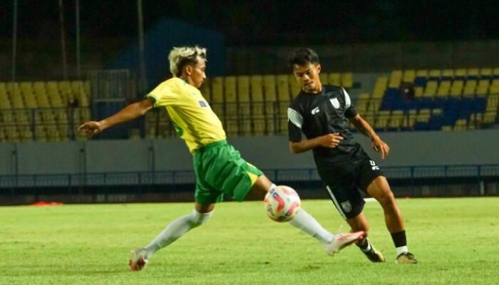 Dian Ardi Hattrick, Gresik United Bungkam Perseta Tulungagung 4-1 dalam Laga Uji Coba