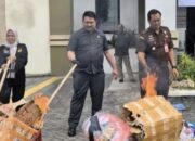 Kejari Tulungagung Musnahkan 237 Item Barang Bukti ‘Inkrah’, Narkotika Jadi Prioritas Utama