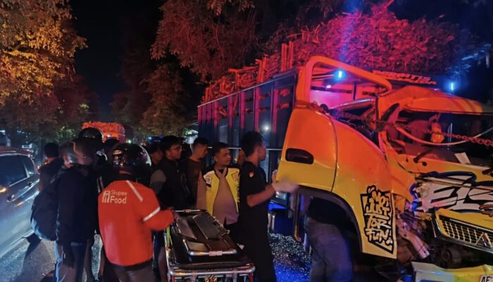 Kecelakaan Truk Tebu di Tulungagung,Diduga Rem Blong, Sopir Asal Blitar Patah Kaki