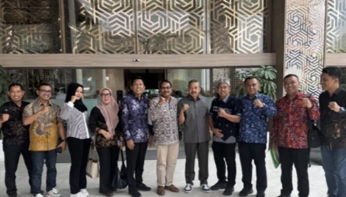 DPRD Trenggalek Kunjungi Kemendikdasmen, Perjuangkan Nasib 103 Lulusan PPG Prajabatan