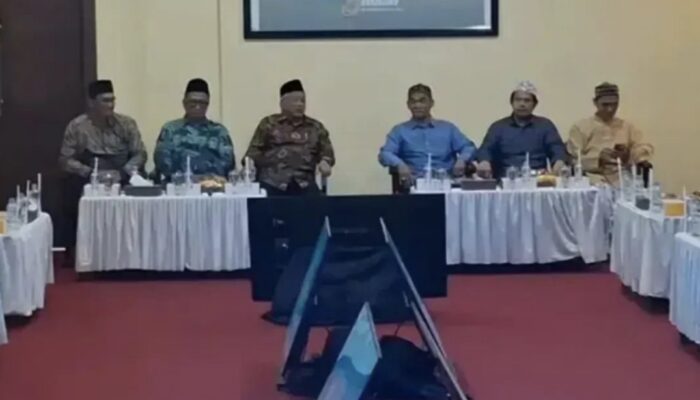 Dinilai Lecehkan Kiai Sepuh, Lirboyo Minta CEO Transcorp Turun Tangan Setelah Trans7 Sampaikan Maaf