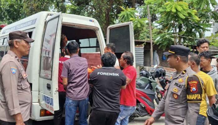 TRAGEDI DI TULUNGAGUNG! Niat Tolong Rekan Kerja, Pekerja Bangunan Tewas Tersengat saat Pegang Steger Besi