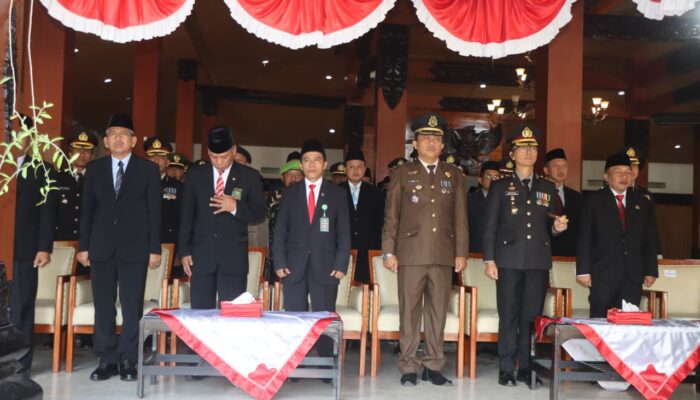 Jaga Kemanunggalan di Usia ke-80, Dandim Trenggalek Ingatkan Prajurit Waspada Provokasi