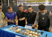 Gerebek Malam di Balik Jeruji: Rutan Trenggalek Bersihkan Blok Hunian dari Barang Terlarang