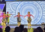 Bukan Hanya Cantik dan Tampan! Kakang Mbakyu Tulungagung 2025 Resmi Dilantik, Siap Jadi Locomotor Pariwisata