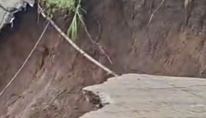 DARURAT! JALUR VITAL PUTUS TOTAL! Akses Nyawangan-Picisan Tulungagung Amblas 20 Meter, Warga Terancam “Jalur Neraka”