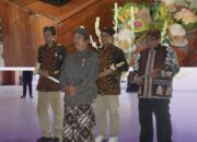 Kilau Pusaka di Trenggalek: Keris “Bali-Gading” Presiden Prabowo dan Koleksi Fadli Zon Sambut HUT ke-20 Warisan UNESCO!