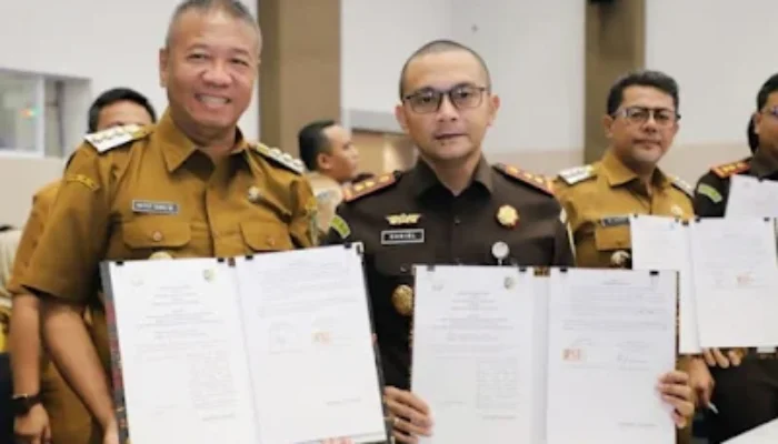 Perkuat Tata Kelola Akuntabel, Bupati Tulungagung Hadiri MoU Pemda se-Jatim – Kejaksaan