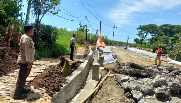 Jalan Raya Gedangan Tulungagung Ditutup Total untuk Kendaraan Besar , Ini Penyebabnya 
