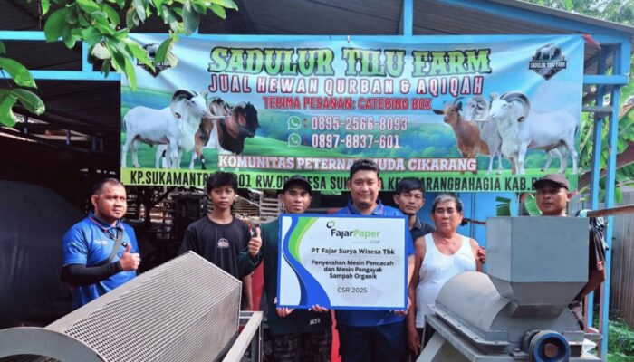 FajarPaper Tunjukkan Komitmen Sosial Dengan Salurkan Unit Kursi Roda dan Mesin Pengolahan Sampah Organik