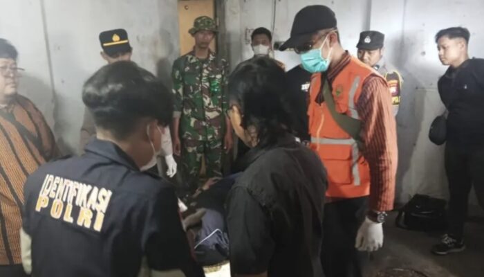 Pedagang Nasi Goreng Asal Tulungagung Ditemukan Tewas Gantung Diri di Warungnya