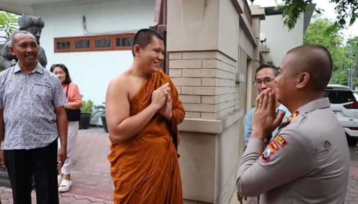 Pesan Damai dari Tulungagung: Kapolres Dr. Ihram Kustarto Sambangi Tokoh Lintas Iman, Dari Pura hingga Makam Mursyid PETA