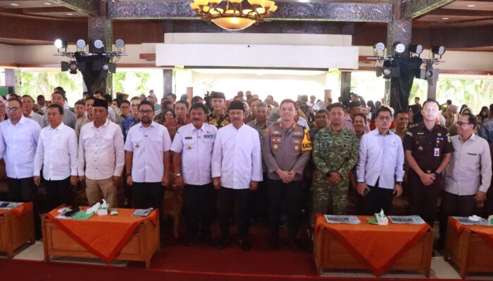 Kapolres Nganjuk Pimpin Langsung Pengamanan Ketat Kunjungan Mensos Gus Ipul di Pendopo