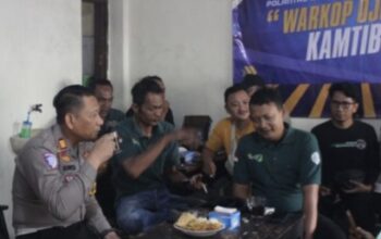 Bukan Razia Biasa! Satlantas Trenggalek Sulap Angkringan Jadi Wadah Sinergi “Angkot” Modern