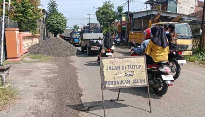 Dua Hari Aspirasi Langsung Eksekusi, Jalan Raya Besuki Tulungagung Kini Bebas Lubang