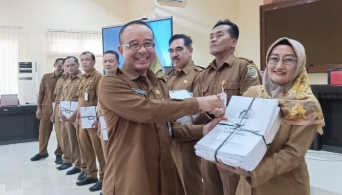 Tepat di Hari Purna Tugas, Plt Kadisdik Kabupaten Tulungagung Titip Pesan Jaga Integritas Sekolah