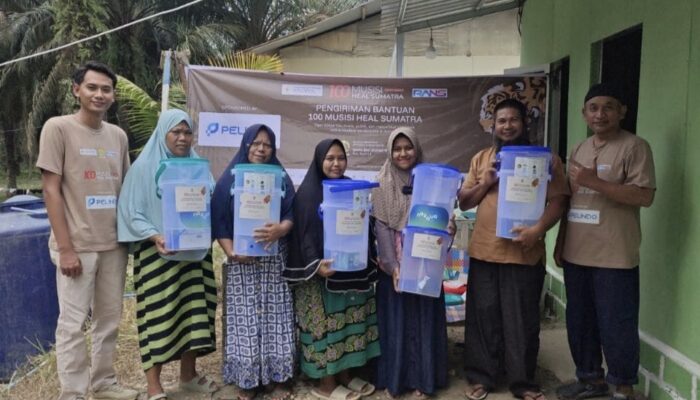 Kolaborasi Raksasa Surabaya-Aceh: LMI Bersama ILUNI UI dan PELINDO Pasok 2.174 Filter Air Bersih untuk Warga Tamiang