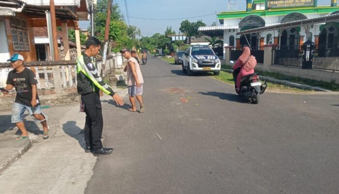 Dua Motor Tabrakan di Ngunggahan Tulungagung, Kedua Pengendara Luka-Luka
