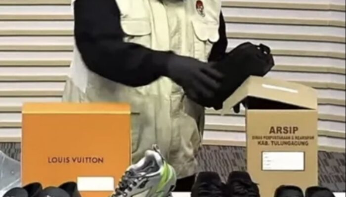 Misteri ‘Ibnu’ dan Kode ‘Ibu Solo’ Mencuat dalam OTT Bupati Tulungagung, Apa Kaitannya dengan Penyegelan Dinas PUPR?