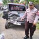 Adu Banteng Dump Truck vs Pick Up di Gondang Tulungagung, Dua Orang Dilarikan ke Rumah Sakit