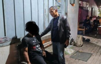 Tengah Malam Berdarah Nyaris Terjadi! Pria di Tulungagung Ngamuk Bawa Sajam