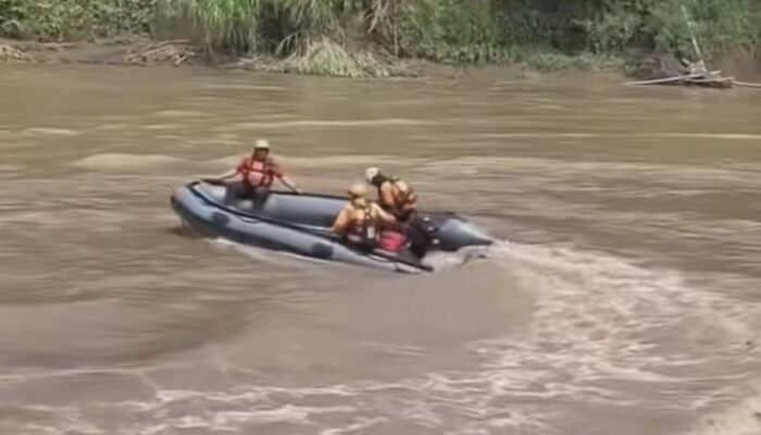 Detik-Detik Warga Bendosari Tulungagung Hanyut di Sungai Brantas: Saksi Hanya Dengar Suara Ceburan, Korban Langsung Lenyap