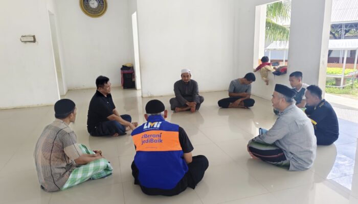 Menolak Mati di Atas Tanah Likuifaksi: Kisah “Kampung Surga” para Guru Korban Gempa Palu