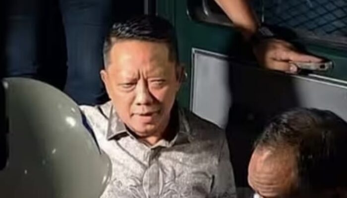 Kejagung Tetapkan Mantan Jampidsus FA Tersangka TPPU, Ditahan di Rutan KPK