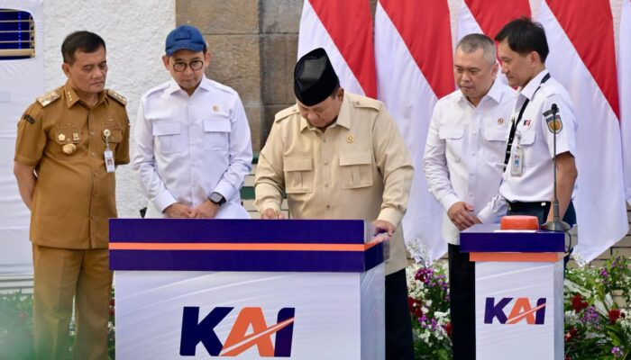 Presiden Prabowo Resmikan Revitalisasi Stasiun Semarang Tawang