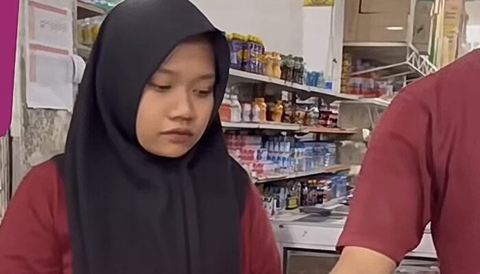 Gegara Salah Input Kacang Rp54 Ribu, Kasir Toko di Pare Kediri Dimaki-maki Pembeli Hingga Berujung Pemecatan
