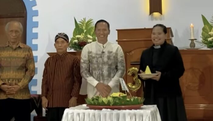 Hadiri HUT ke-34 GKJW Jemaat Kalangbret, Plt Bupati Tulungagung Ajak Warga Rawat Toleransi