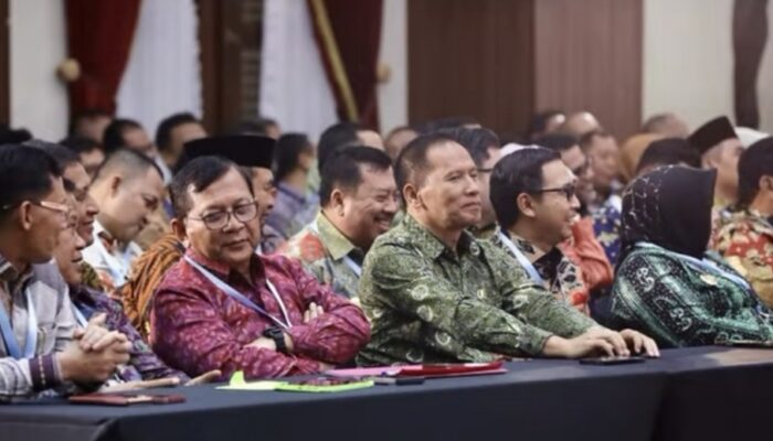 Perkuat Integritas dan Bebas Korupsi, Plt. Bupati Tulungagung Hadiri Rakor Antikorupsi di Grahadi